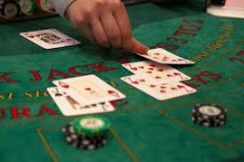 Melakukan Deposit Sebagai Modal Awal Taruhan Poker Online